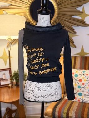 Vintage Y2K Cop.Copine Black Versatile Neck Long Sleeve Tee with Gold Accent